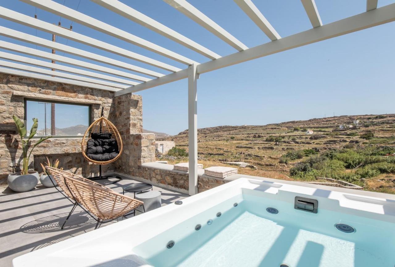 Silvair Ii By Silvernoses, Mykonos